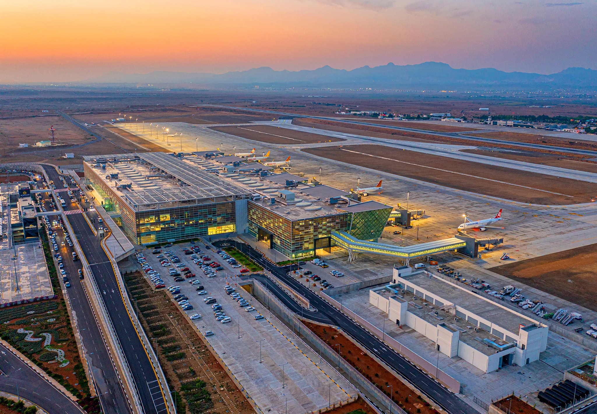 KKTC Yeni Ercan Havalimanı